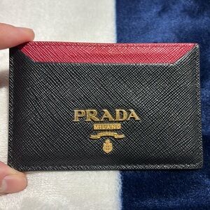 Prada Cardholder ❤️🖤